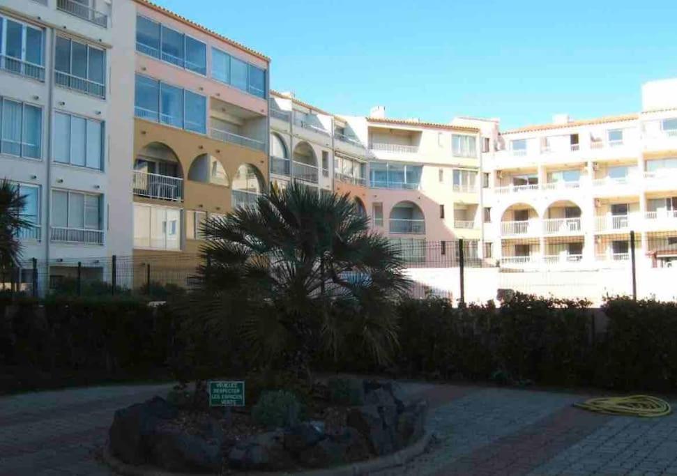 אגדה Superbe Appartement 6 Personnes Avec Piscine Secteur Richelieu, A 400M De La Plage Et A 650M Du Centre Port מראה חיצוני תמונה