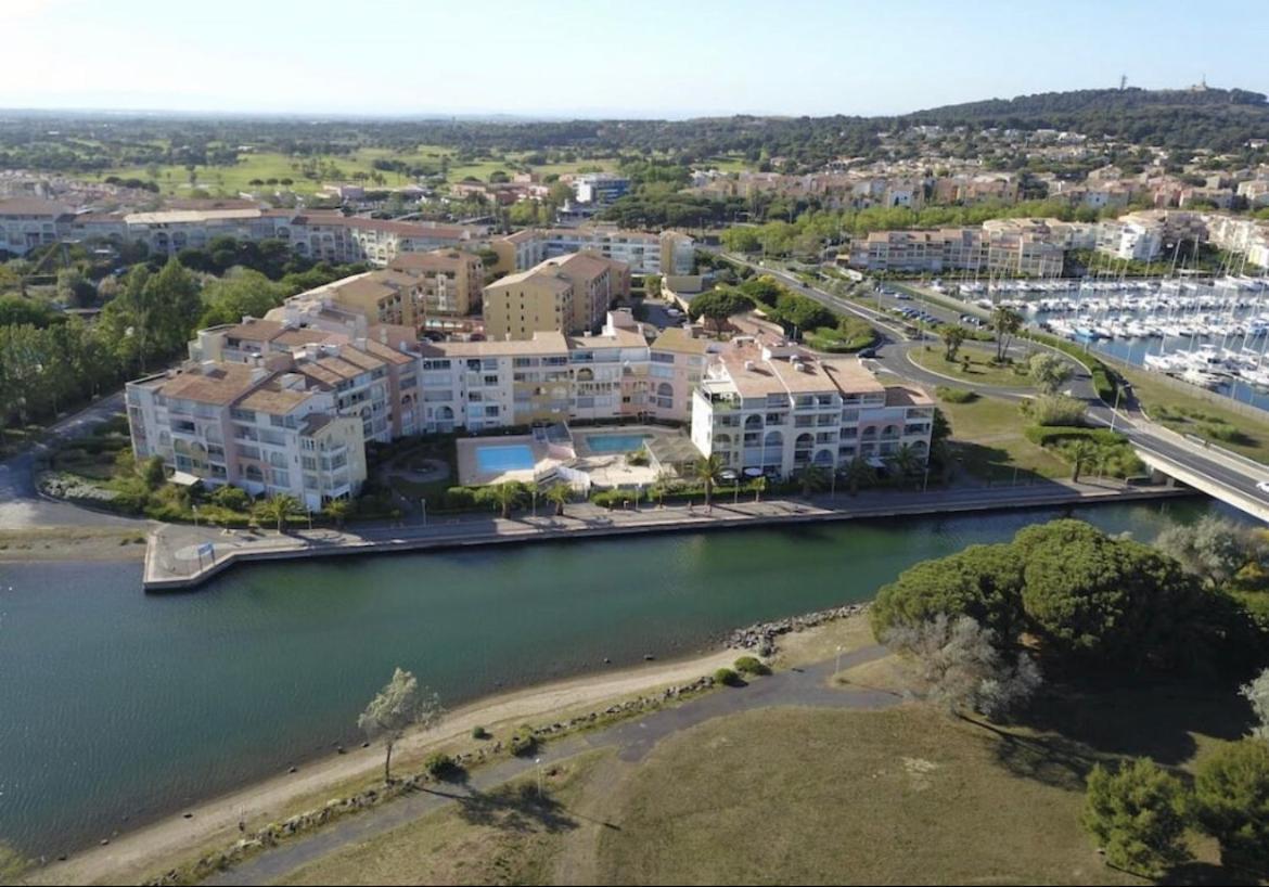אגדה Superbe Appartement 6 Personnes Avec Piscine Secteur Richelieu, A 400M De La Plage Et A 650M Du Centre Port מראה חיצוני תמונה